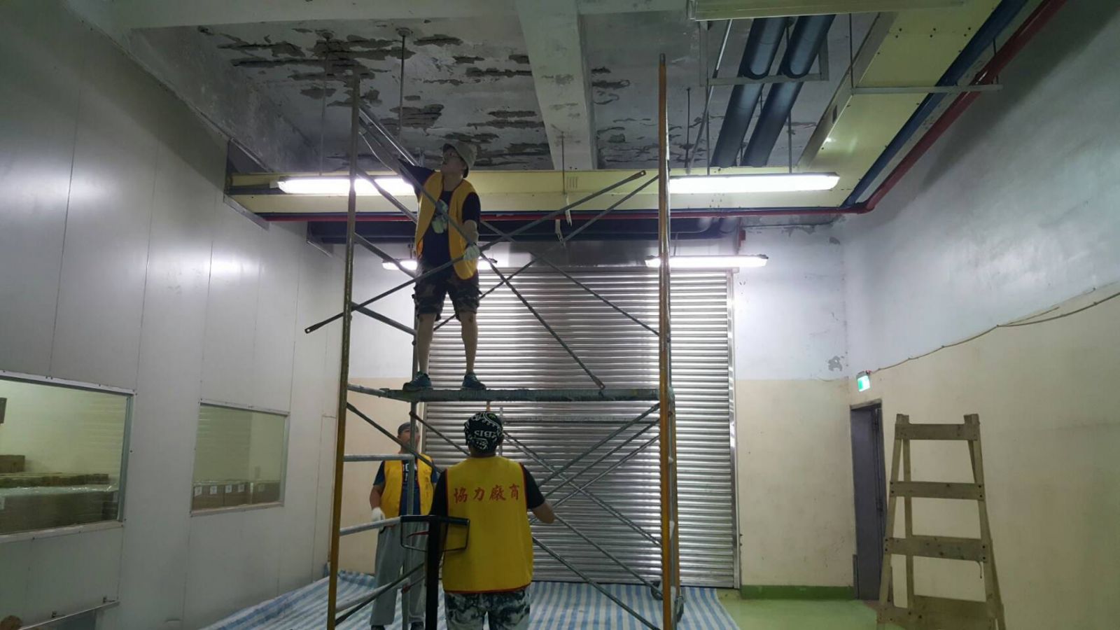 鷹架搭設及施作處防護