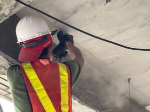 梁延伸頂板15cm切割